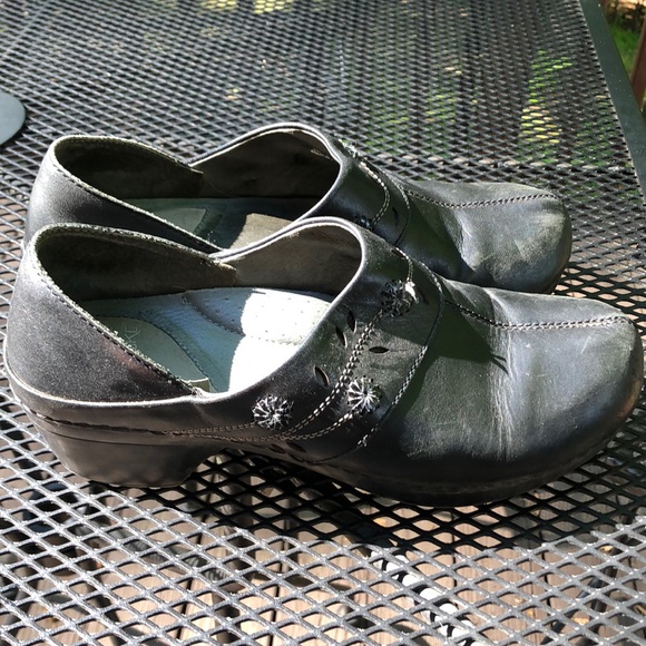 Dansko clogs - Picture 2 of 5